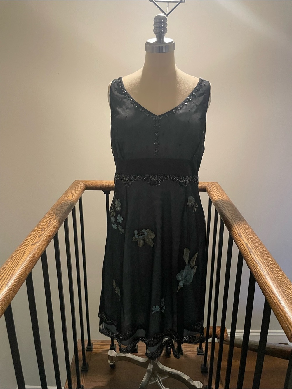 Adrianna Papell Black and Blue Midi Dress with Subtle Floral Appliqué - size 16
